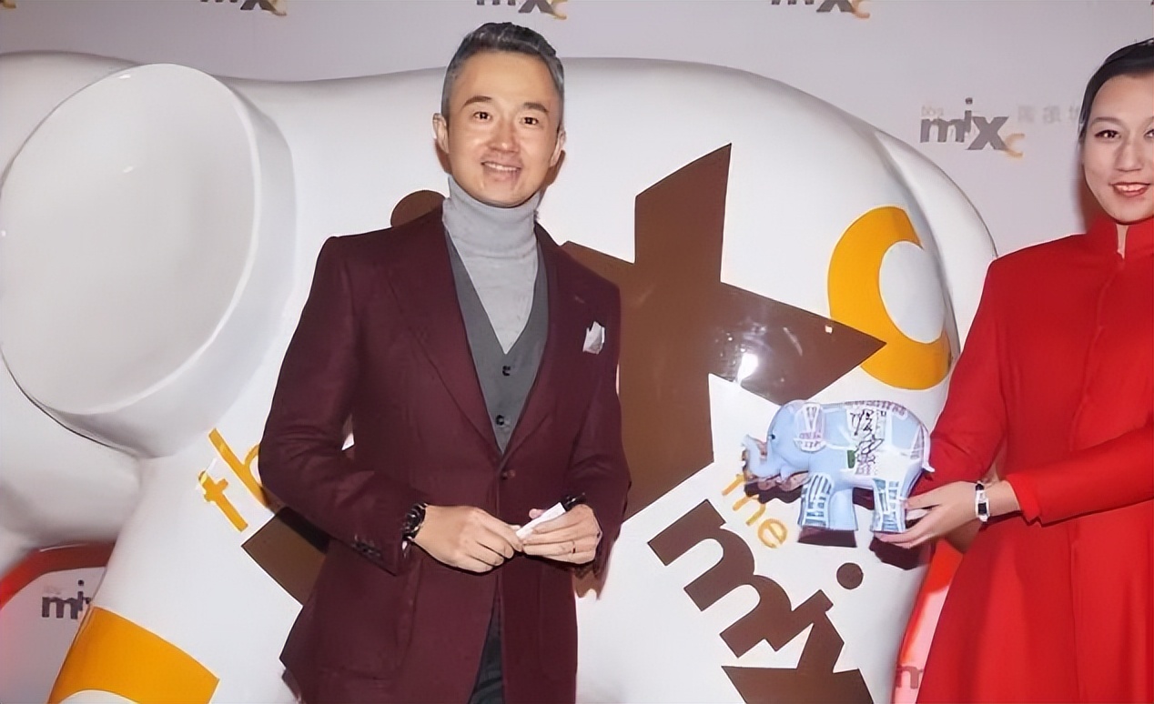 "东方卫视台柱"程雷,隐瞒10年娇妻,原来是大家熟知的美女主持