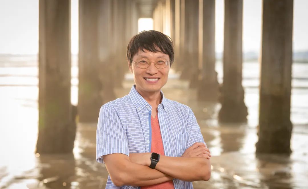 华人作曲家梁雷"深潜"北极,创作《六季》