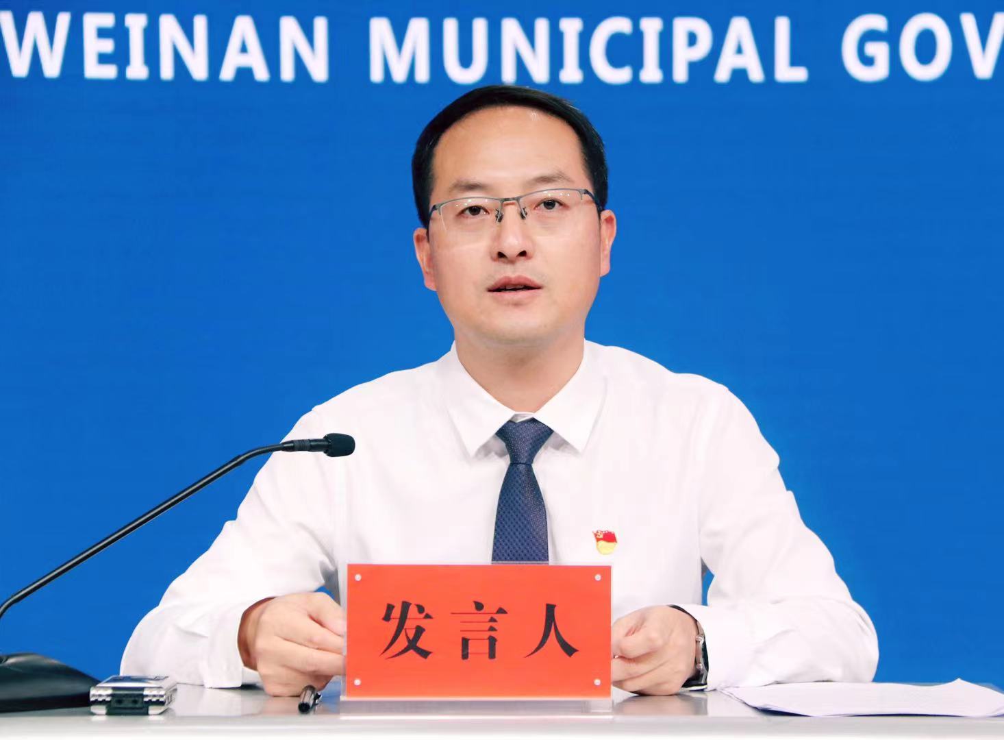 市农业农村局党组成员,副局长张晓锋