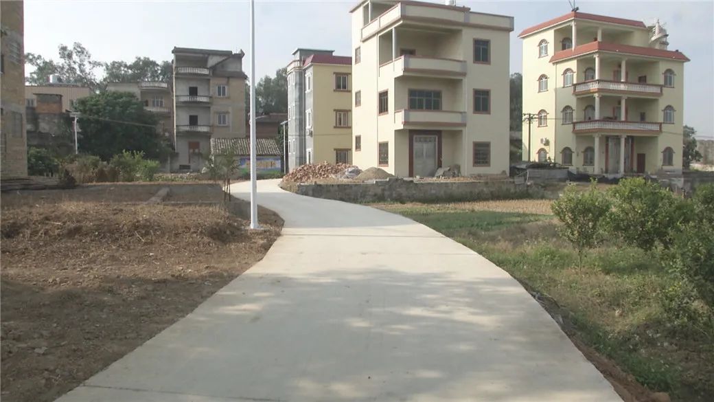 桂平蒙圩镇这个村乡村风貌提升驶入快车道