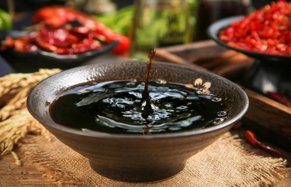 江苏人凭啥打翻了山西人的"醋坛子","醋都"到底花落谁家?