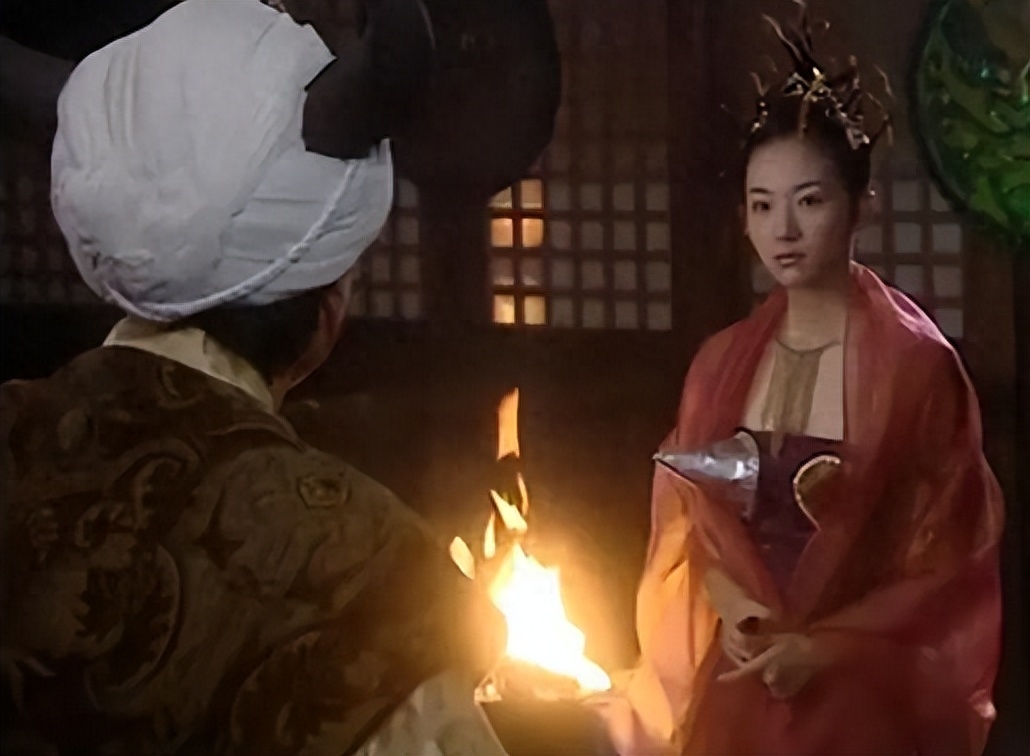 众所周知,牛魔王的心上人是美艳动人的铁扇公主.