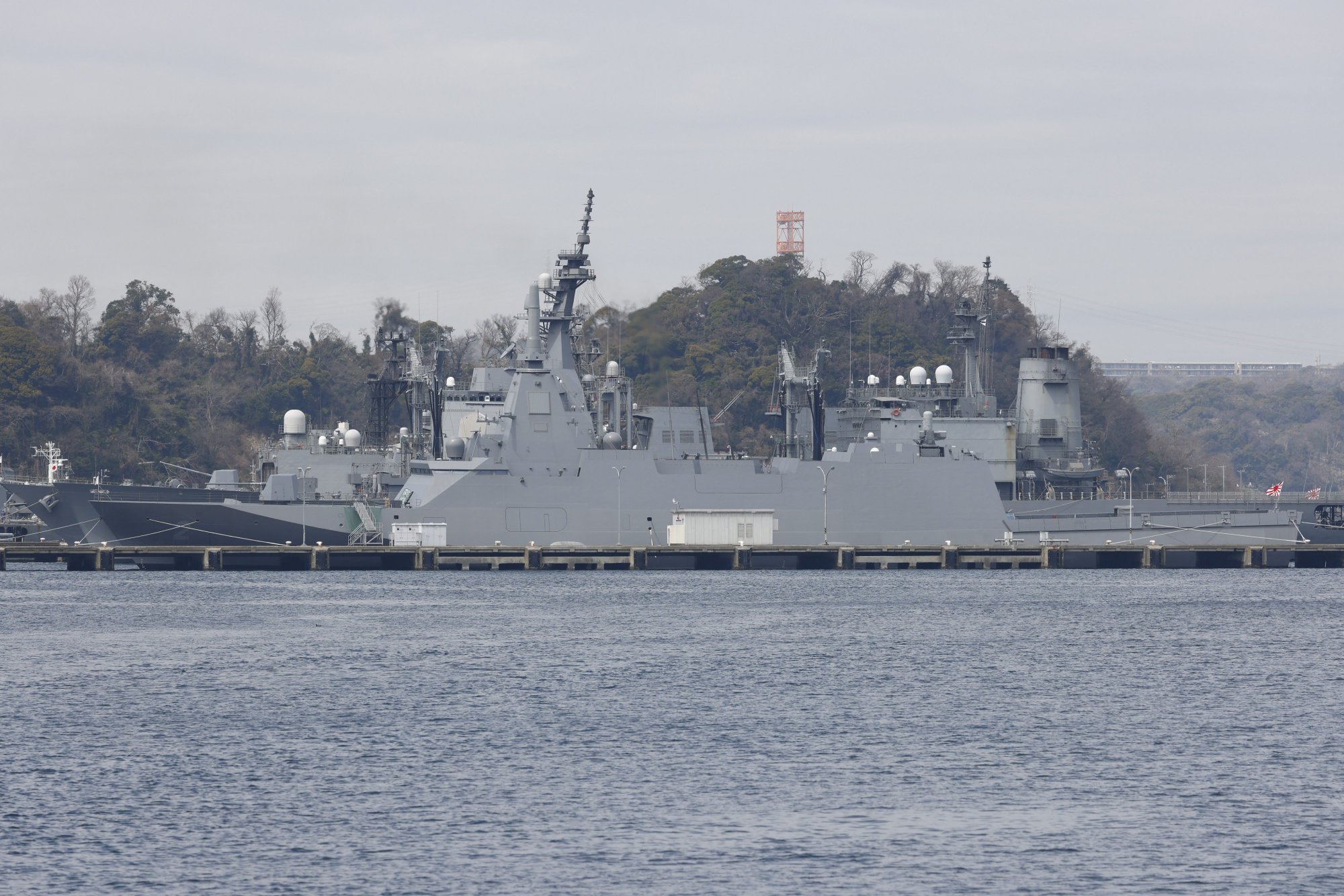 最上级护卫舰"熊野"(くまの)号