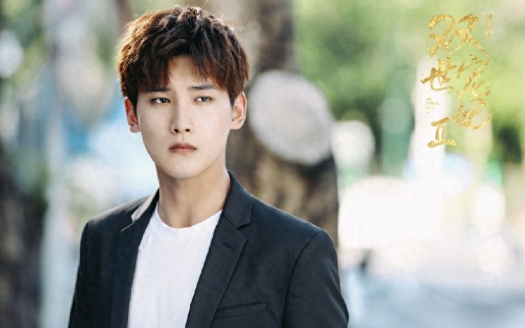 回顾:自以为很红,其实粉丝没几个的六位"大明星",网友:太辣眼睛!