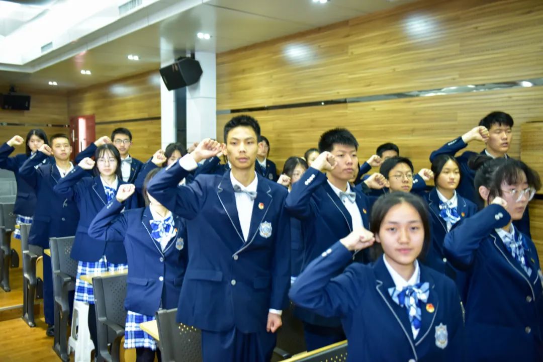 咸阳启迪中学传承"五四"精神 担当时代使命