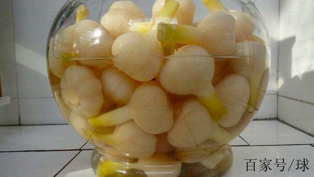 怎样腌制糖蒜(怎样腌制糖蒜制作方法最好吃窍门)