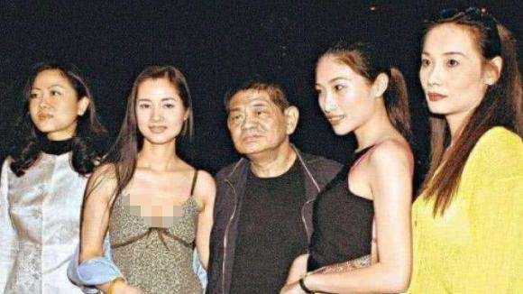 天上人间花魁梁海玲,被黄任中豪气打赏400万,后来的事让人感慨