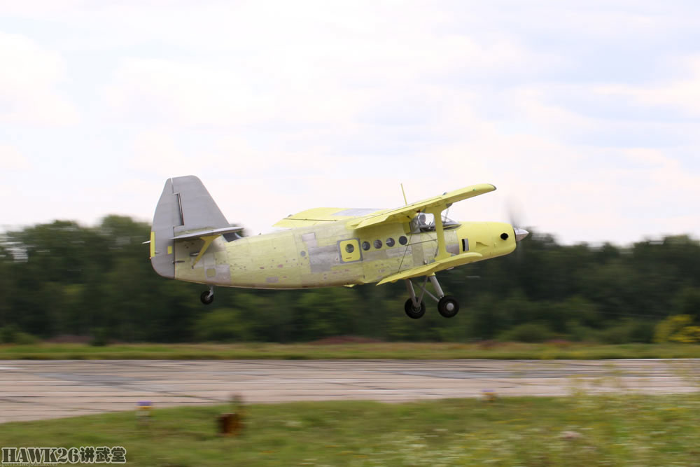 "传奇-570"轻型运输机首飞 专为蒙古研制 运-5原型的官方魔改版