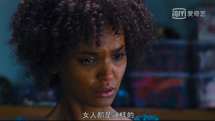 《沙漠之花》痛且真实:为了5头骆驼,12岁的她被许配给60岁老头