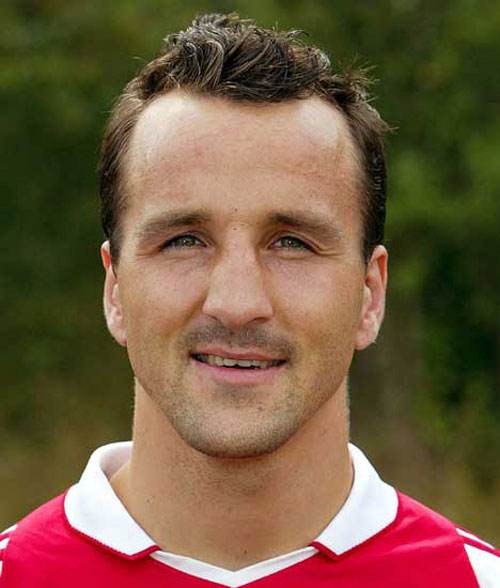 杰里梅斯认为,格策的踢法适合埃梅里,卡恩需要引进"工兵"