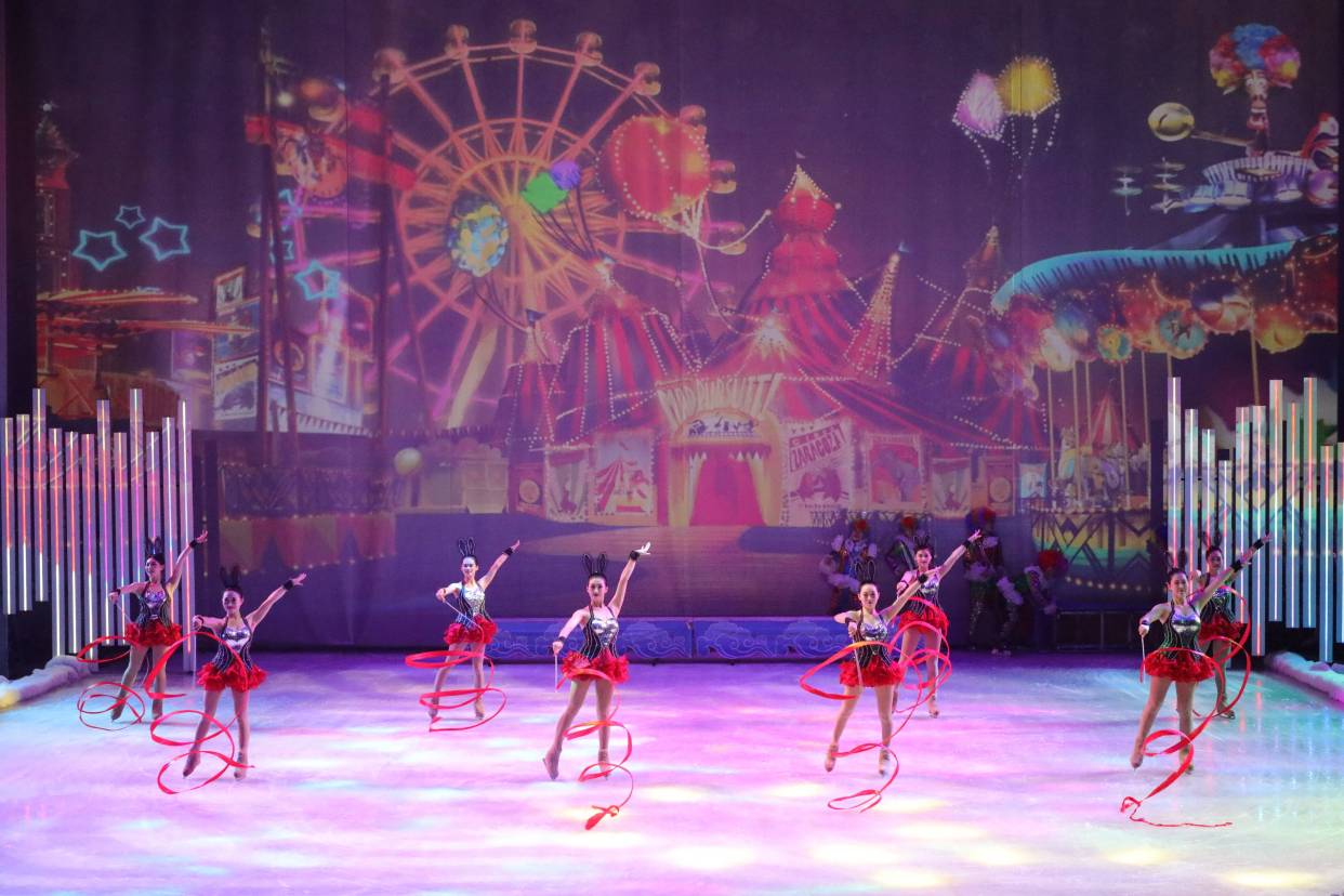 黑龙江大型冰上情境演出中国冰秀《遇见·哈尔滨》驻场演出开启