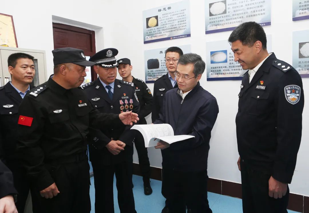 王海防同志到我市调研指导工作