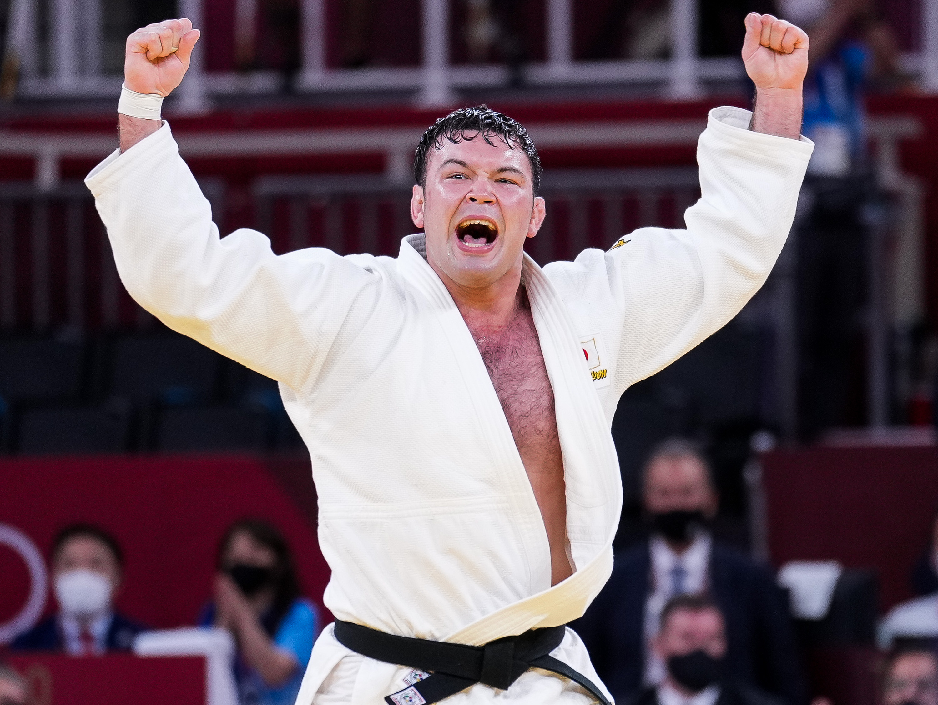 柔道——日本选手夺得男子100公斤级冠军