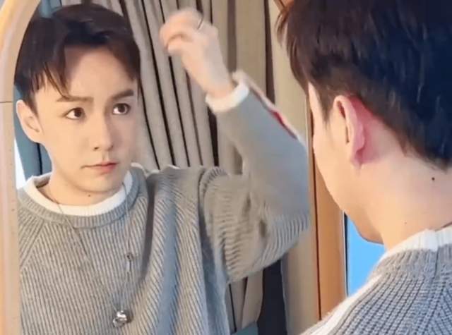 "三毛"扮演者孟智超近况曝光,36岁容貌未改,曾以卖包子为生