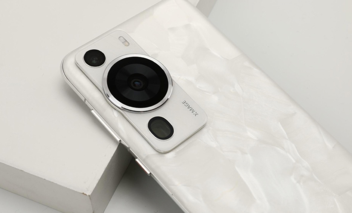 华为p70海报曝光,1tb 存储,国产率超90%