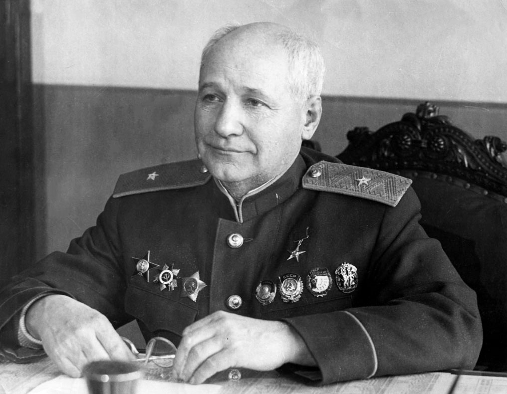 聊聊图-4轰炸机:"b-29斯基"横空出世,图波列夫喜提列宁勋章