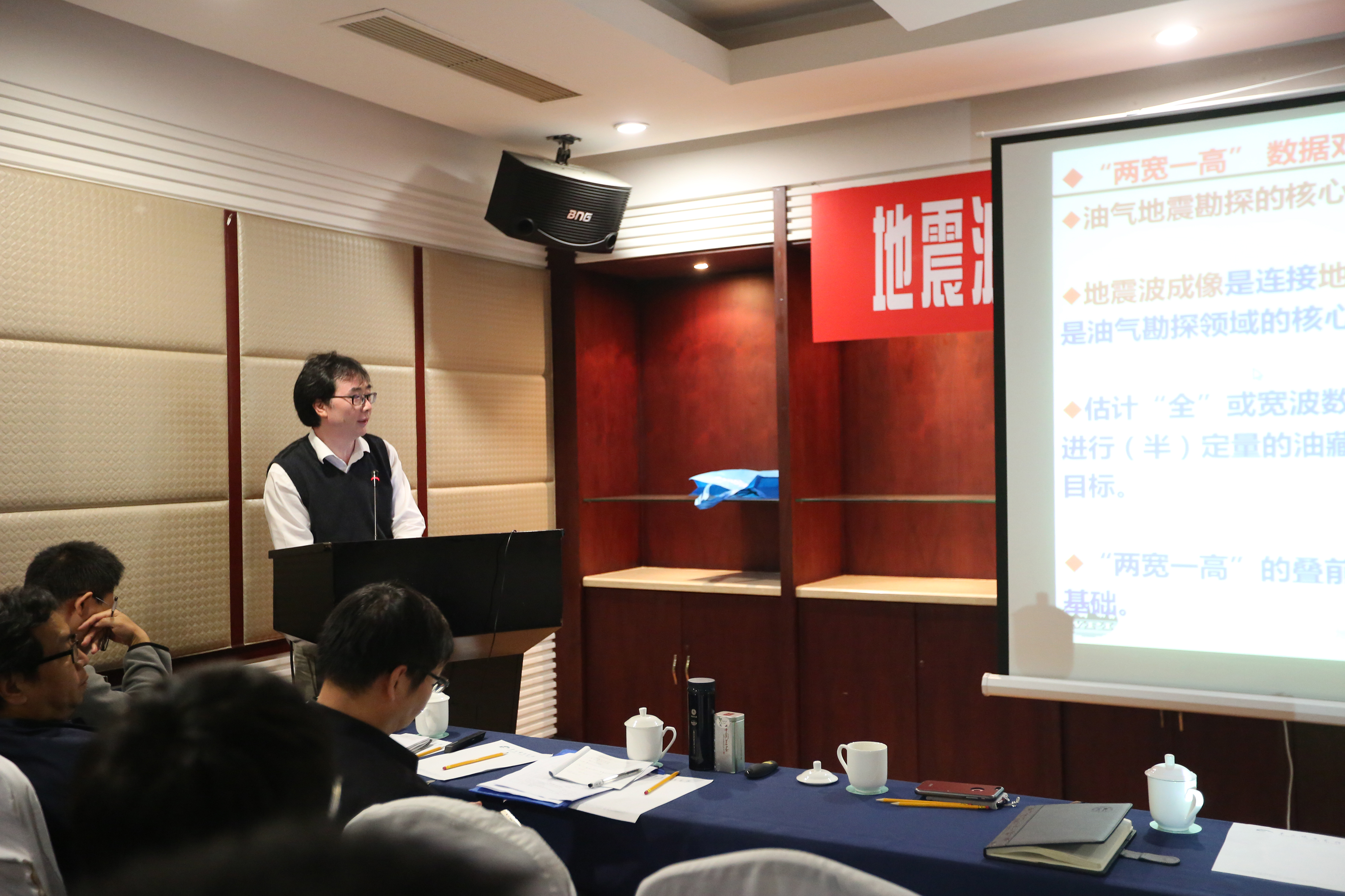 王华忠:愿得此身长报国