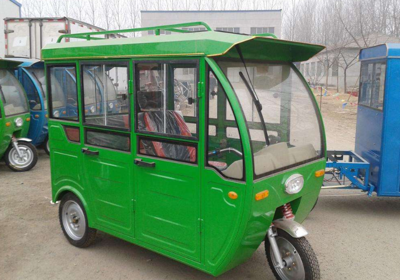 路上偶遇"最任性"三轮,身后背着空调,车主说给宝马都不换