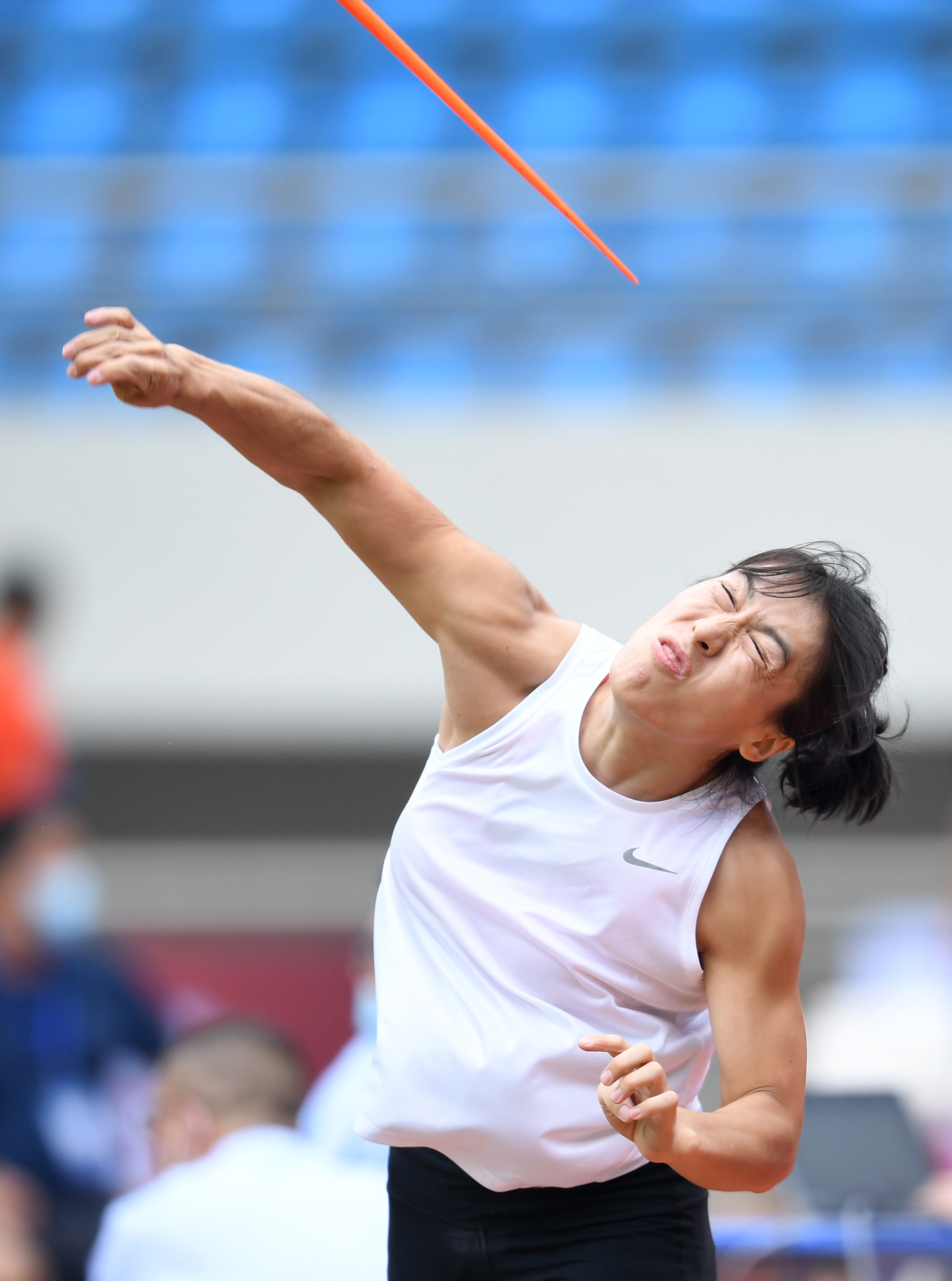 田径——全国锦标赛:运动员进行场地适应训练