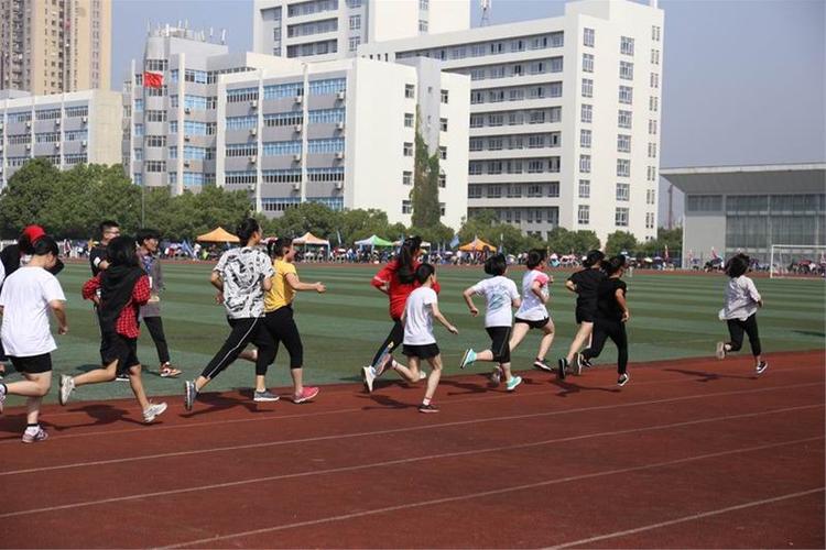 镇江一职高有什么专业?