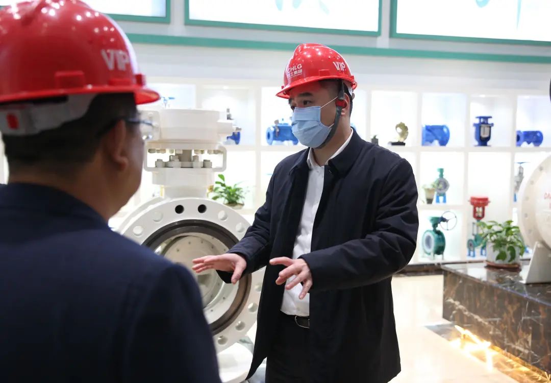 夏禹桨率队开展"助企开门红"活动 解决企业急难愁盼问题 稳中求进实现