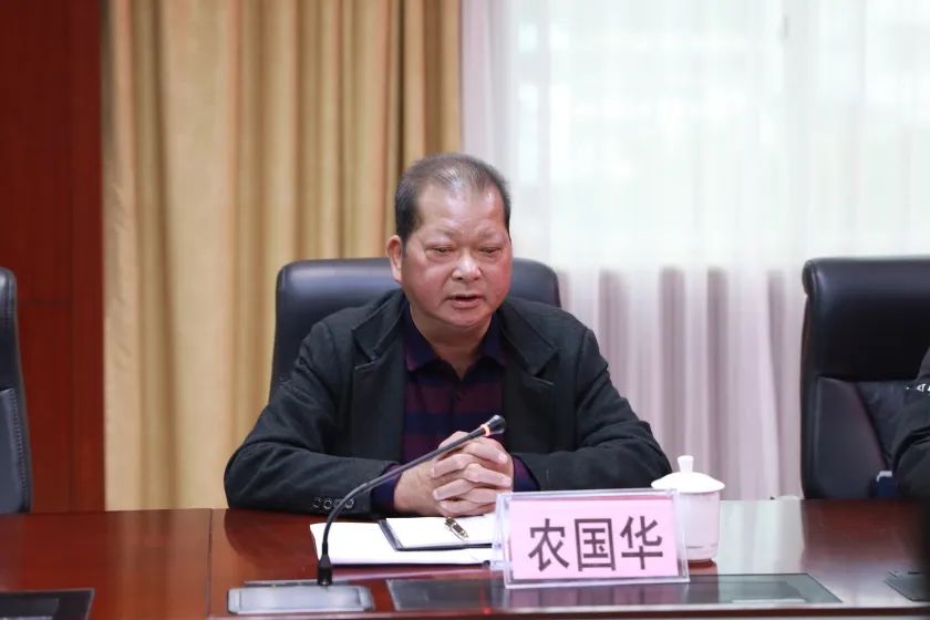 凭祥市委常委,政法委书记农国华一行调研凭祥法院|法院动态