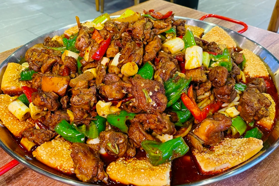 中国人多爱吃鸡连地图都是鸡的形状