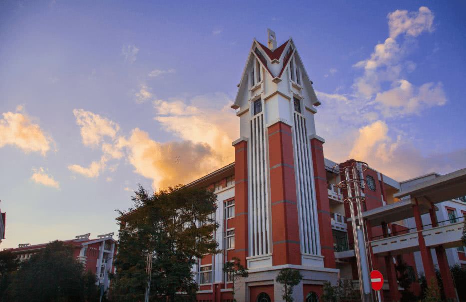 云南民族大学是几本?