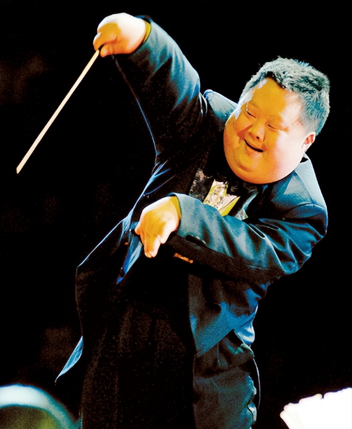 还记得天才指挥家胡一舟吗?背后是持续了22年的谎言,如今怎样?