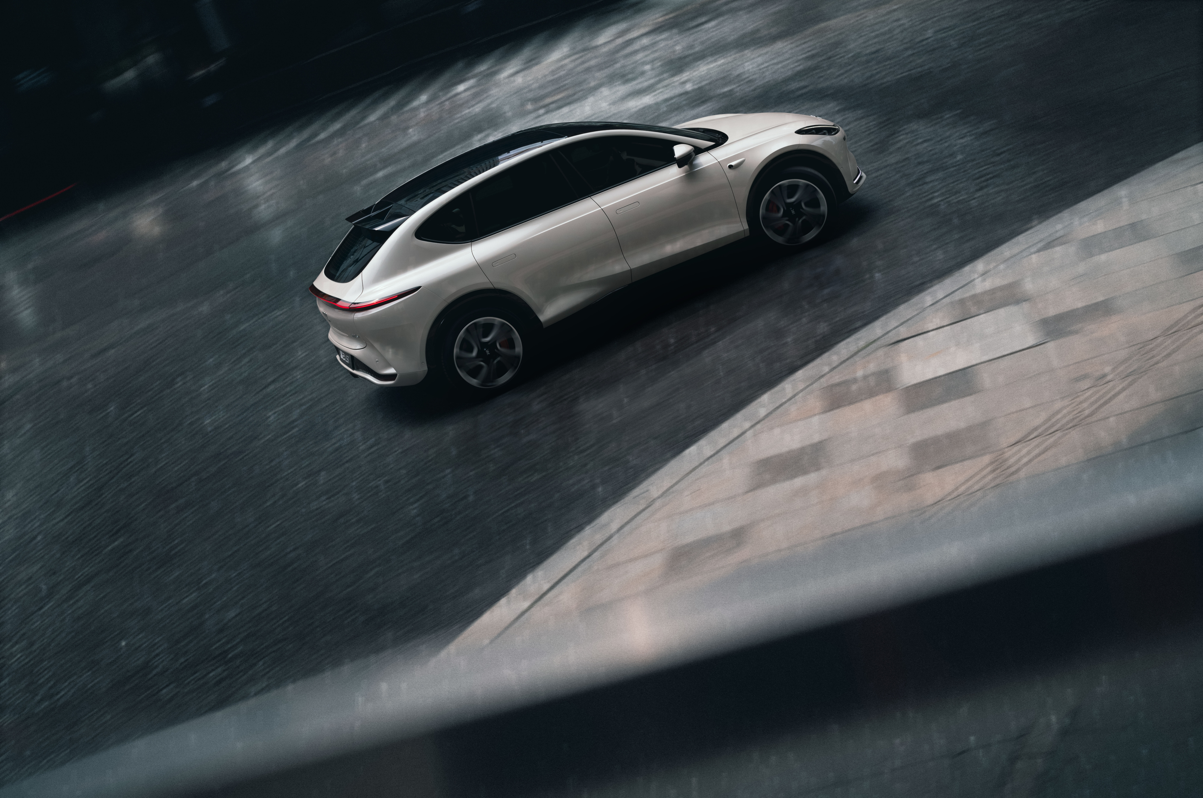 28.98万元起 全新车型智己ls7 urban fit上市