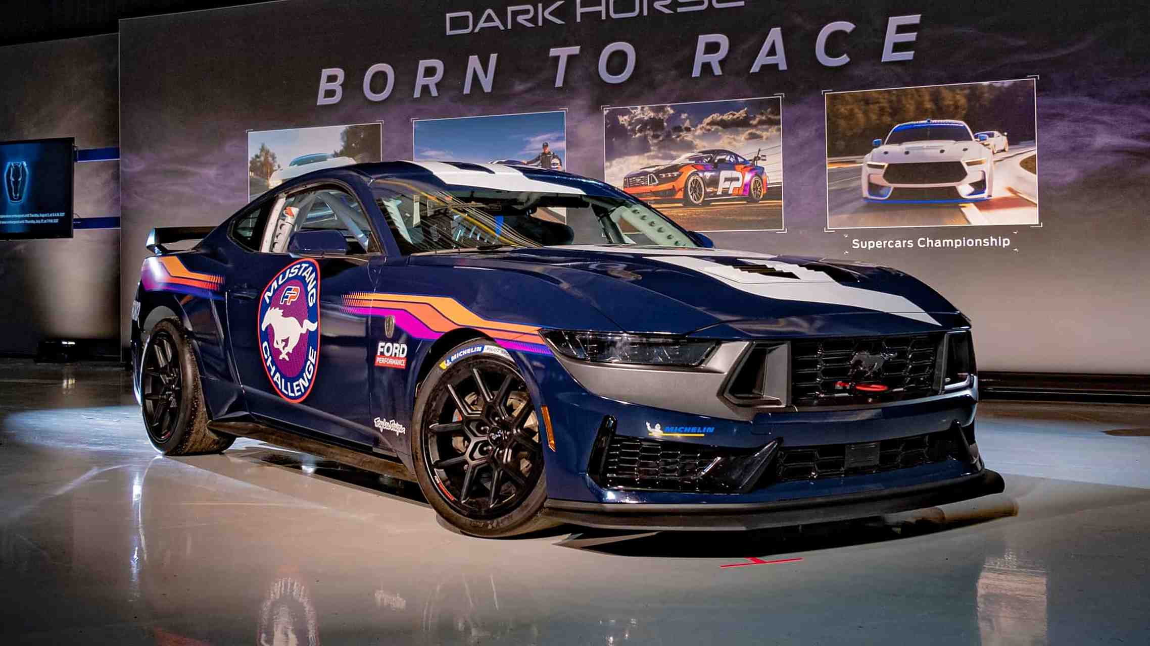 福特野马dark horse r 首次亮相,搭载5.