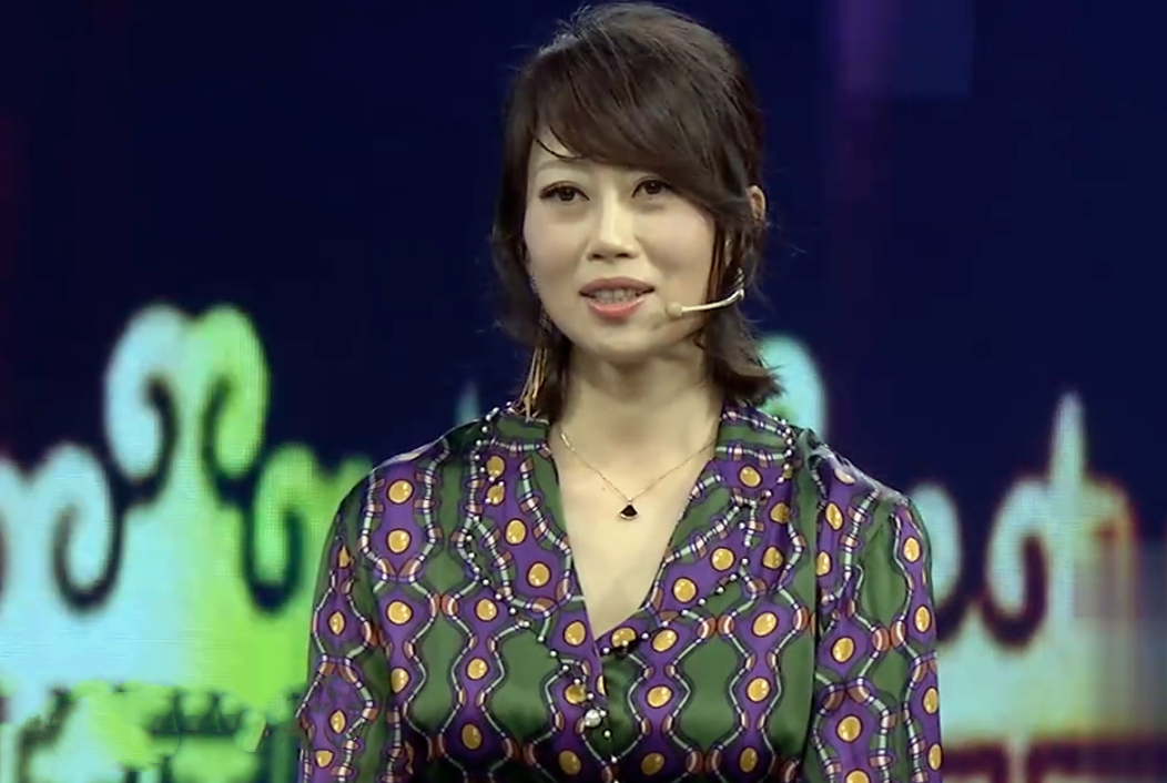 一米九大个子能哭会跪厚脸皮不怕被笑话汪正正对老婆才是真爱