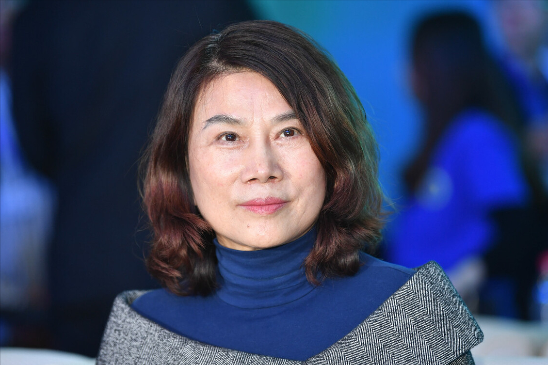 铁娘子董明珠:从基层销售员到格力电器掌门人的传奇之路