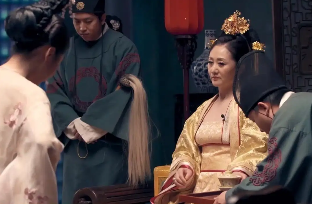 魏忠贤临死前说了一段话,崇祯没有听懂,身旁的大臣听懂了却不说