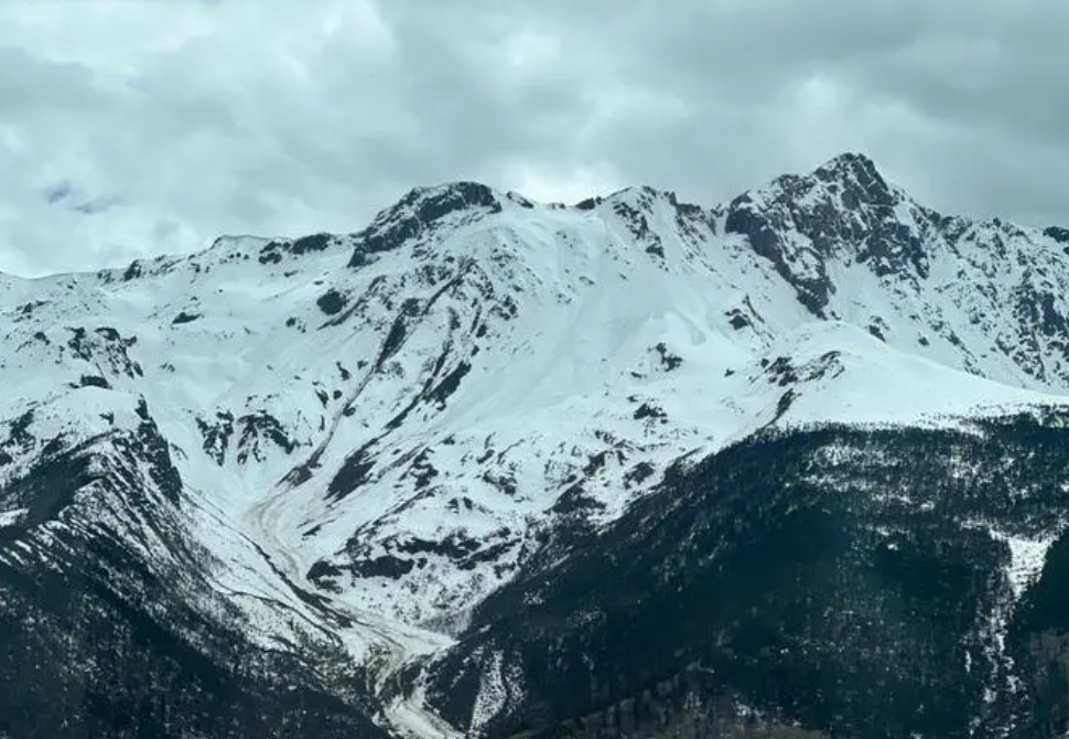 梅里雪山:人類無法征服的神山,17名登山者神秘失蹤