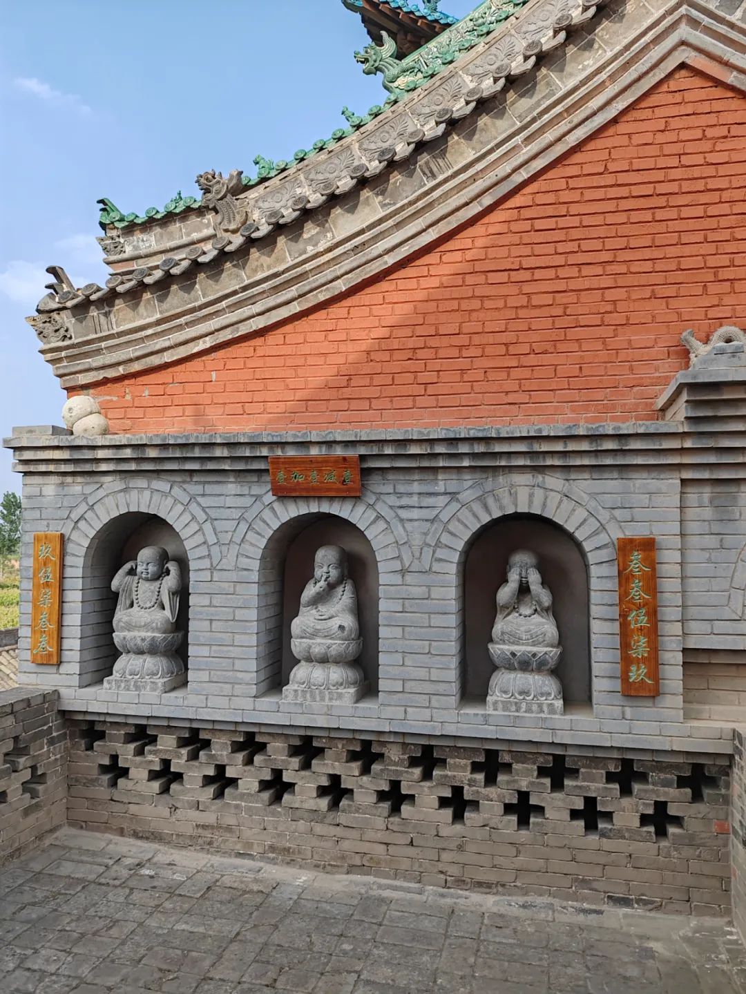 深藏在平遥古城古村落的寺庙-广胜寺!