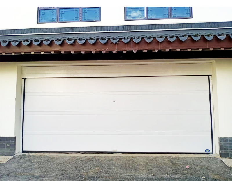 翻板车库门行业是谁在制造和贩卖焦虑?