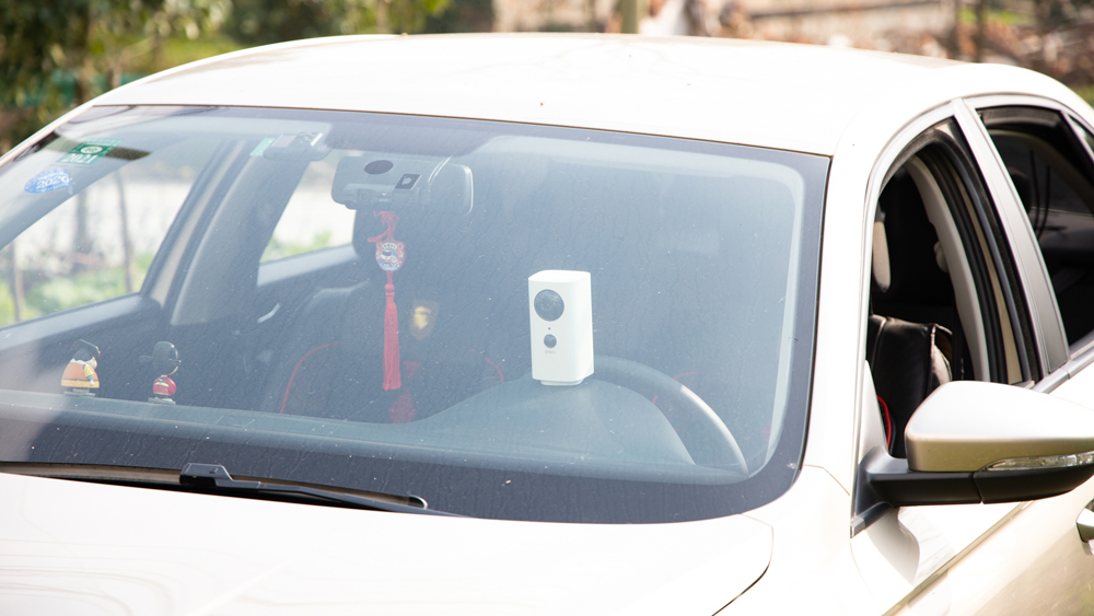 首创!360推出不插电也能监控的摄像机,360摄像机云台电池版来了