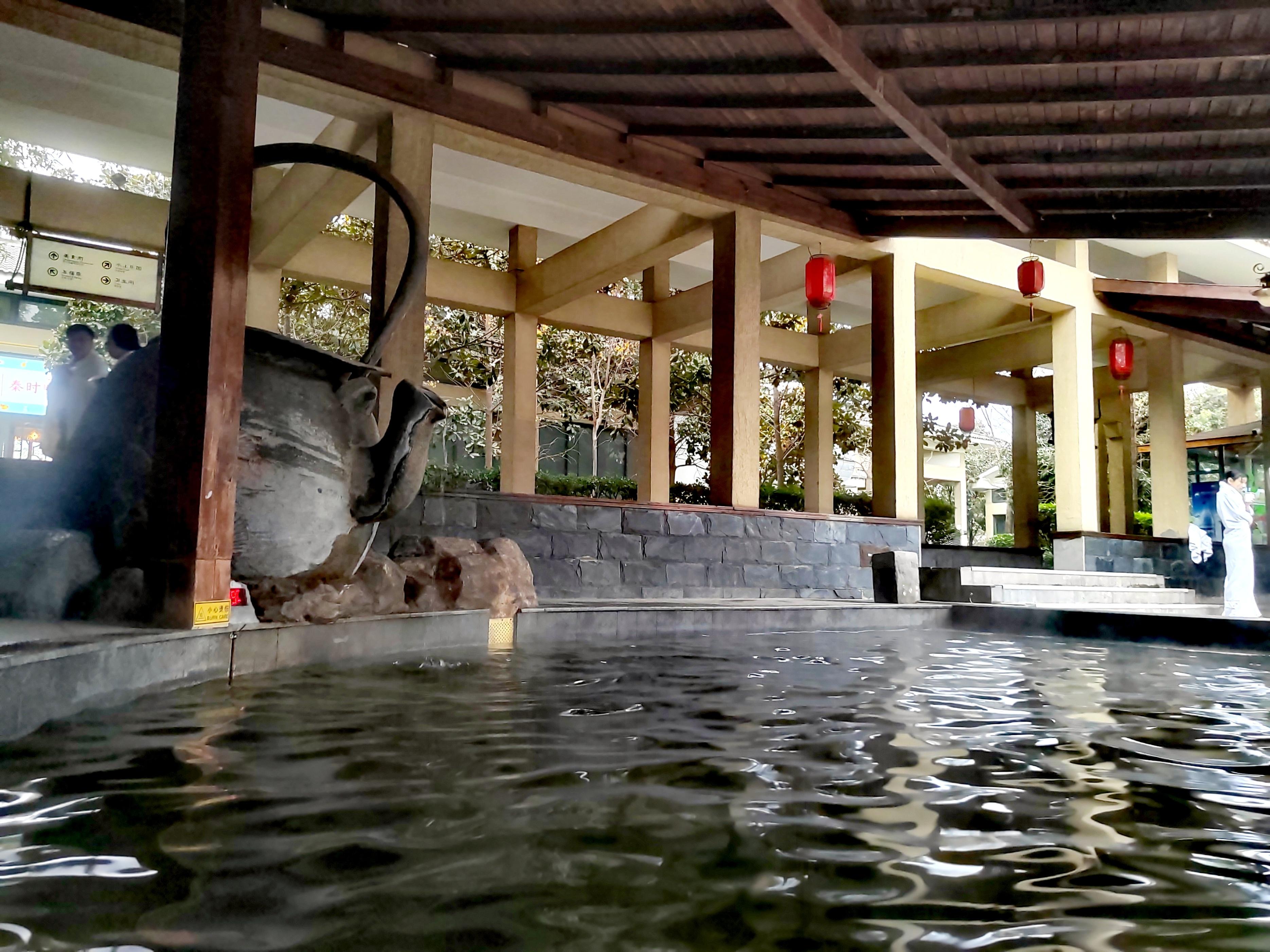 距西安中轴线最近的温泉度假酒店,大秦温泉是今冬泡汤不二之选