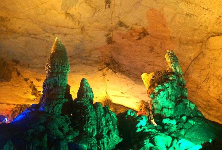 景德镇必去景点:洪岩仙境