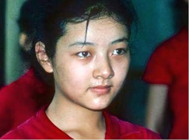 中国女飞贼宋莲萍:靠"轻功"谋财无数,逃跑途中被击毙