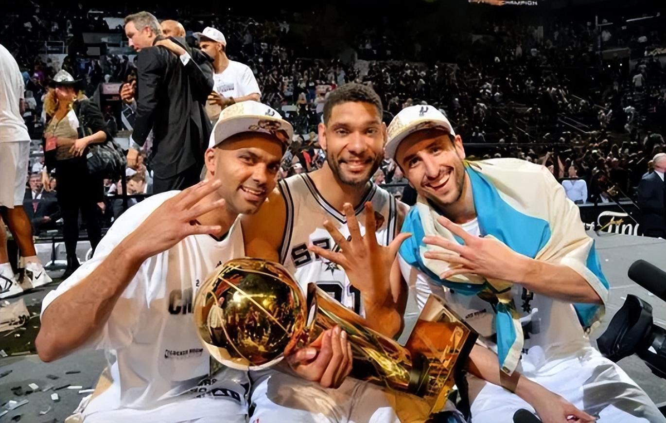 细数nba历史最强五大组合,乔丹皮蓬组第一,水花兄弟垫底