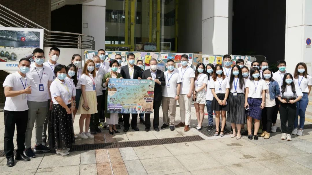 热点|汪明荃向内地援港医护人员送感谢卡：感谢国家派来这么好的队伍