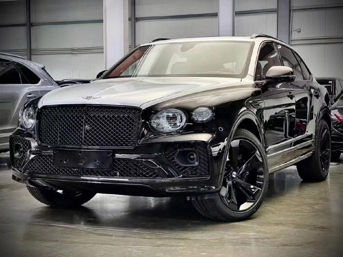 揽尽豪车霸主!2023款宾利添越豪华suv,542马力狂飙而至