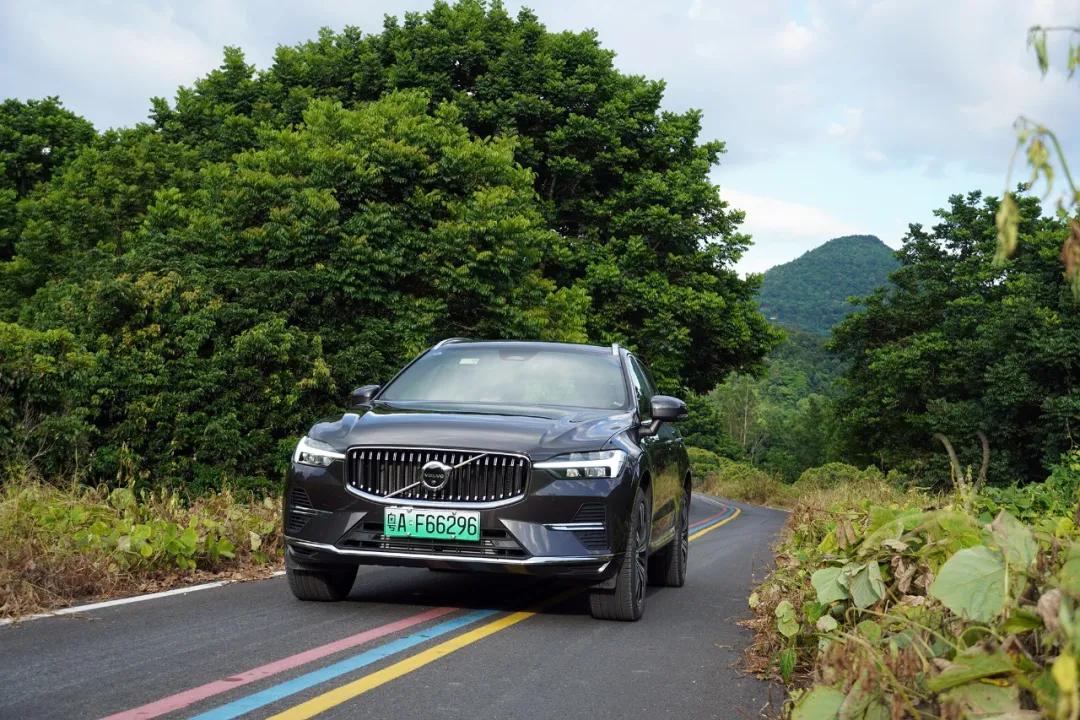 君子之交淡如水 沃尔沃xc60 2022款t8插电混动四驱智雅豪华版