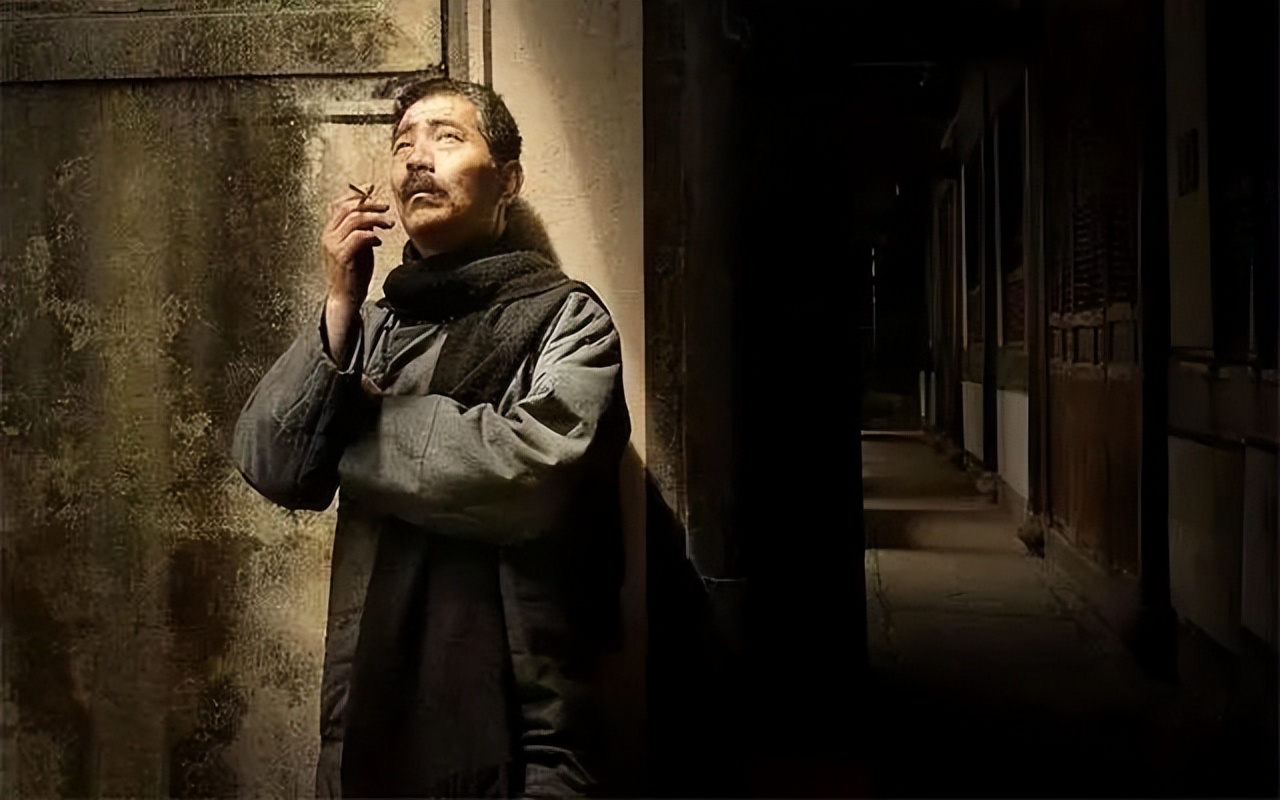 到了一定年纪,我才读懂了鲁迅《朝花夕拾》背后的复杂人性