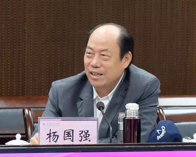 恒大背后有刘銮雄,碧桂园幕后大佬有6家上市公司,一般人猜不到