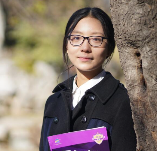 广西考生韩思雨,不熬夜不刷题却上清华,她考了多少分?