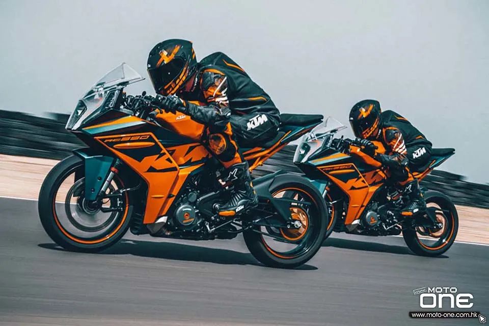 22 款对比20款ktm rc390