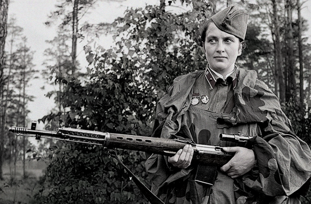 因战斗力太强,被军队禁止上战场的士兵,中国有一位上榜